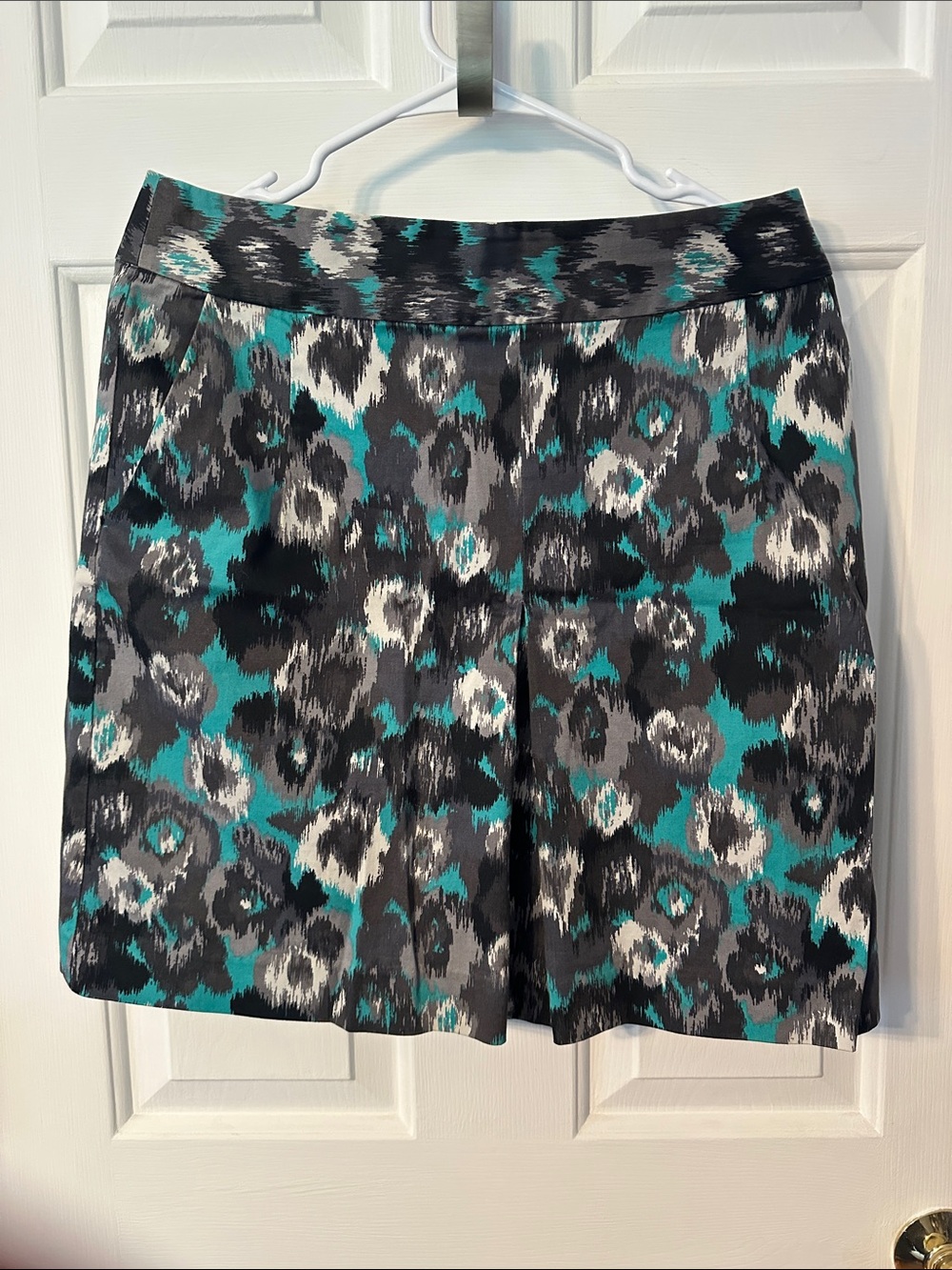 Express Teal, Gray & Black Abstract Printed Mini Skirt